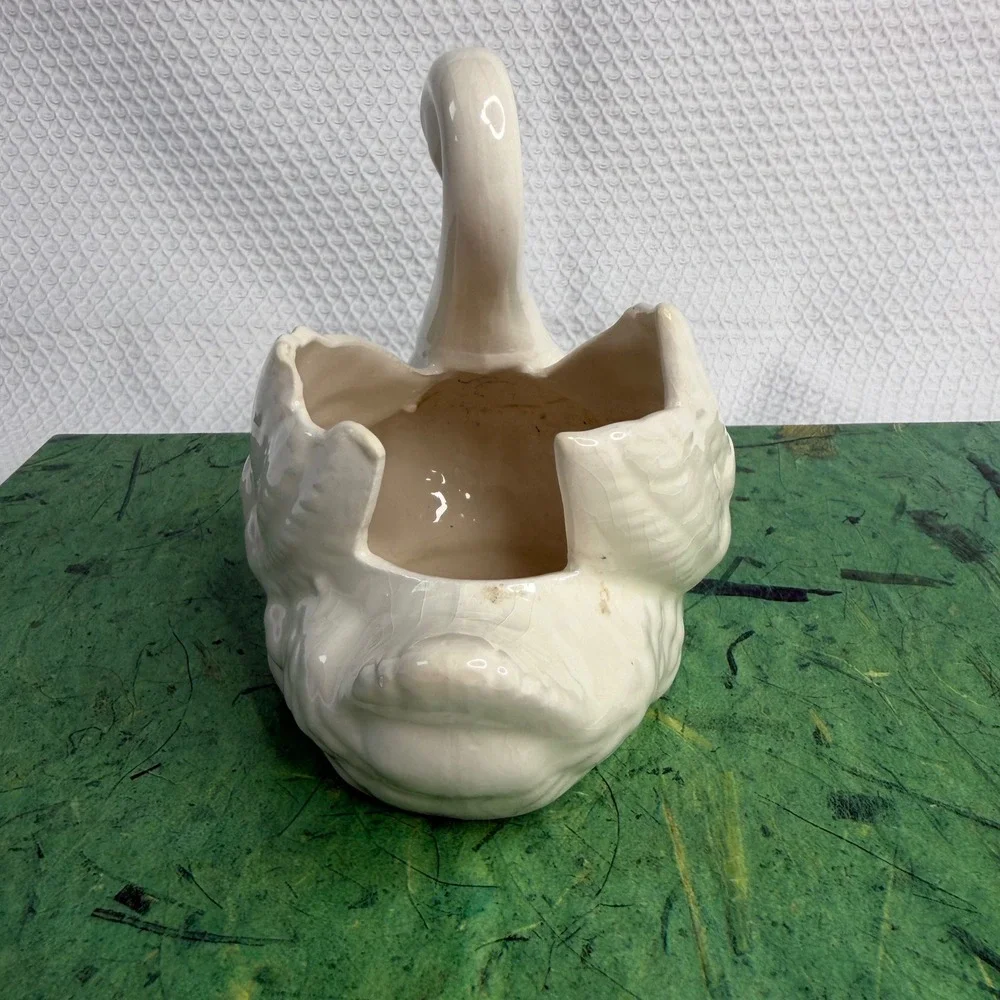 Vintage Cream Ceramic Swan Planter Bird Figurine Vase Cottagecore Decor 4 inch